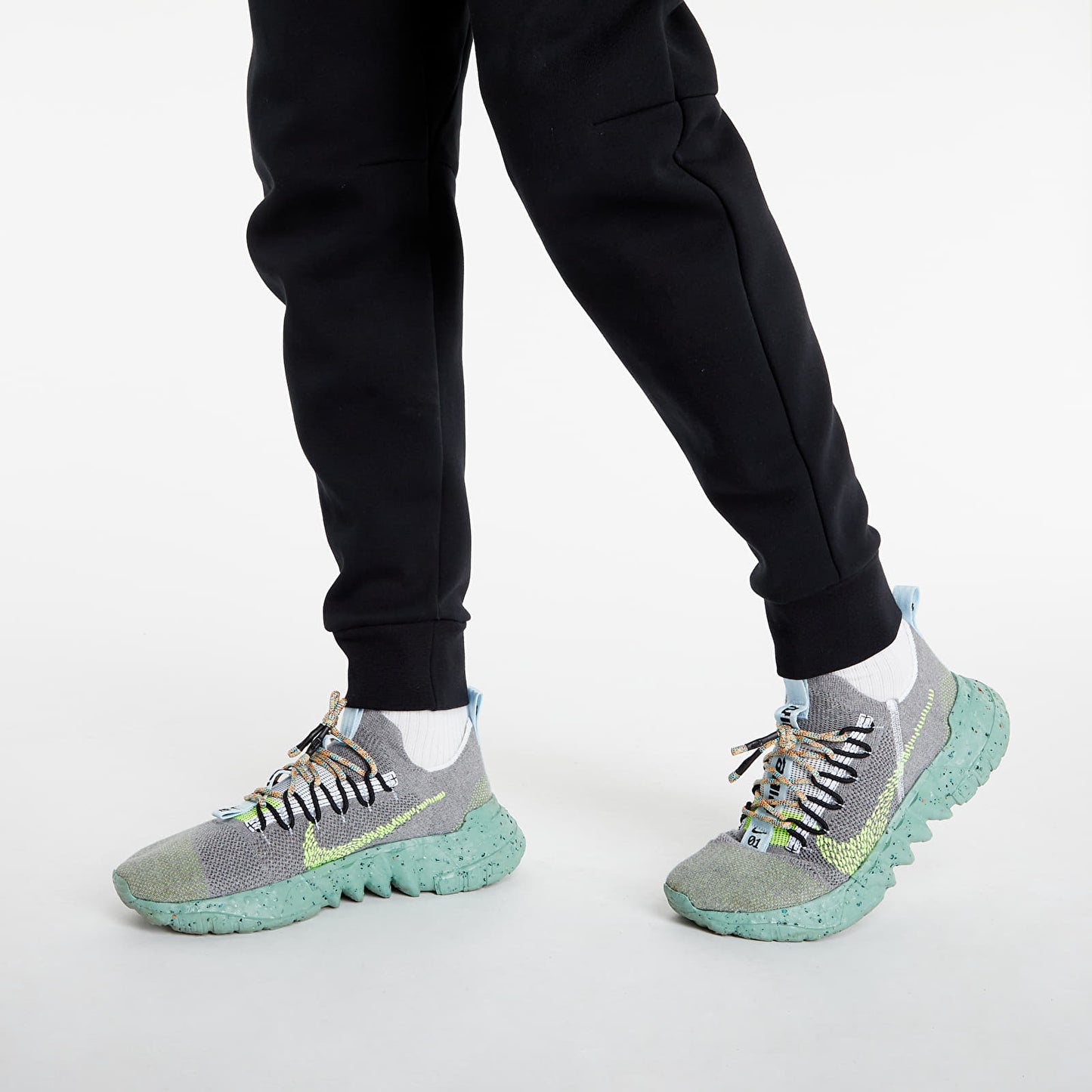 NIKE SPORTSWEAR TECH FLEECE BLACK CU4495-010 KELNĖS