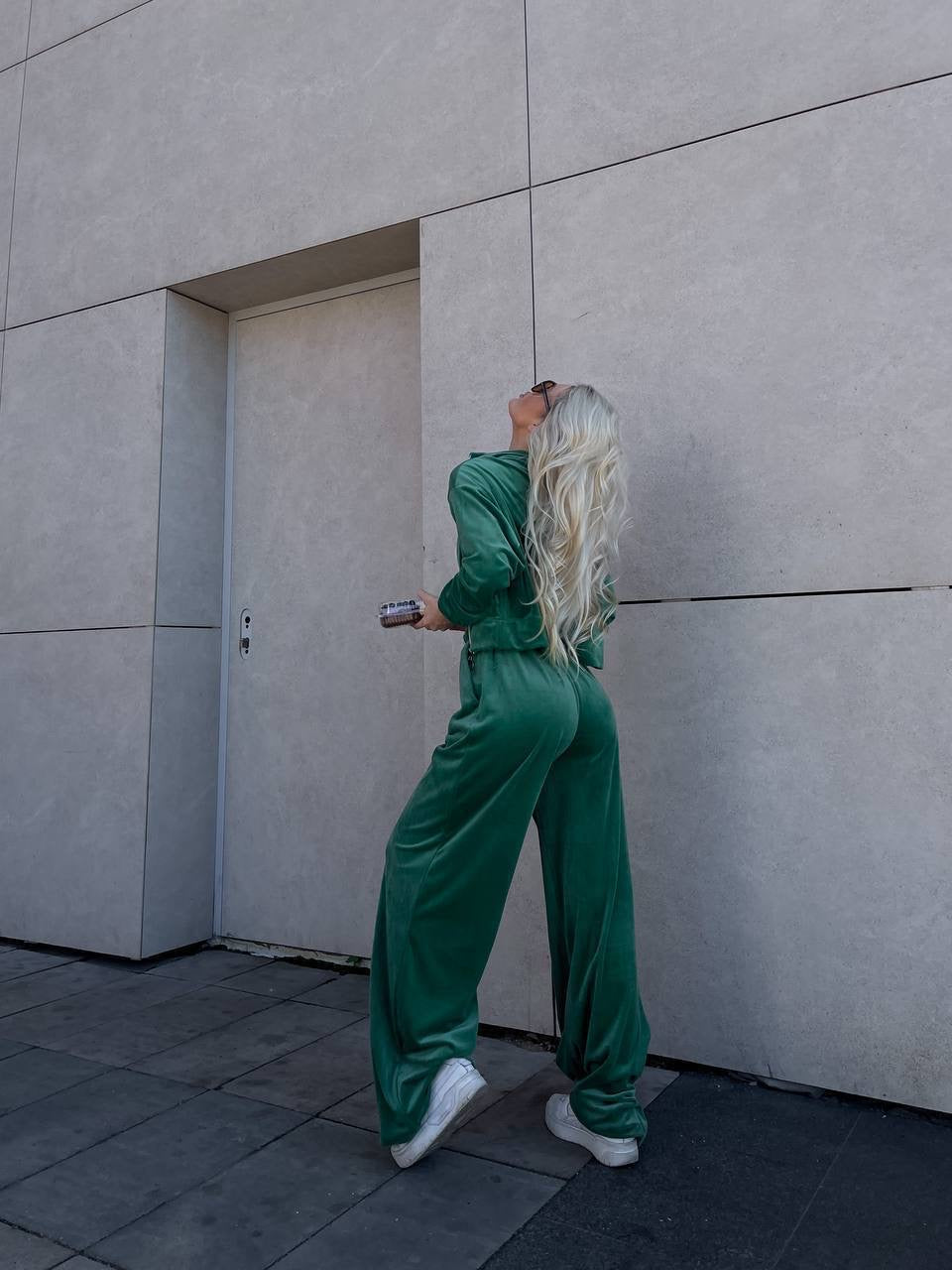 VELOUR GREEN KOMPLEKTAS