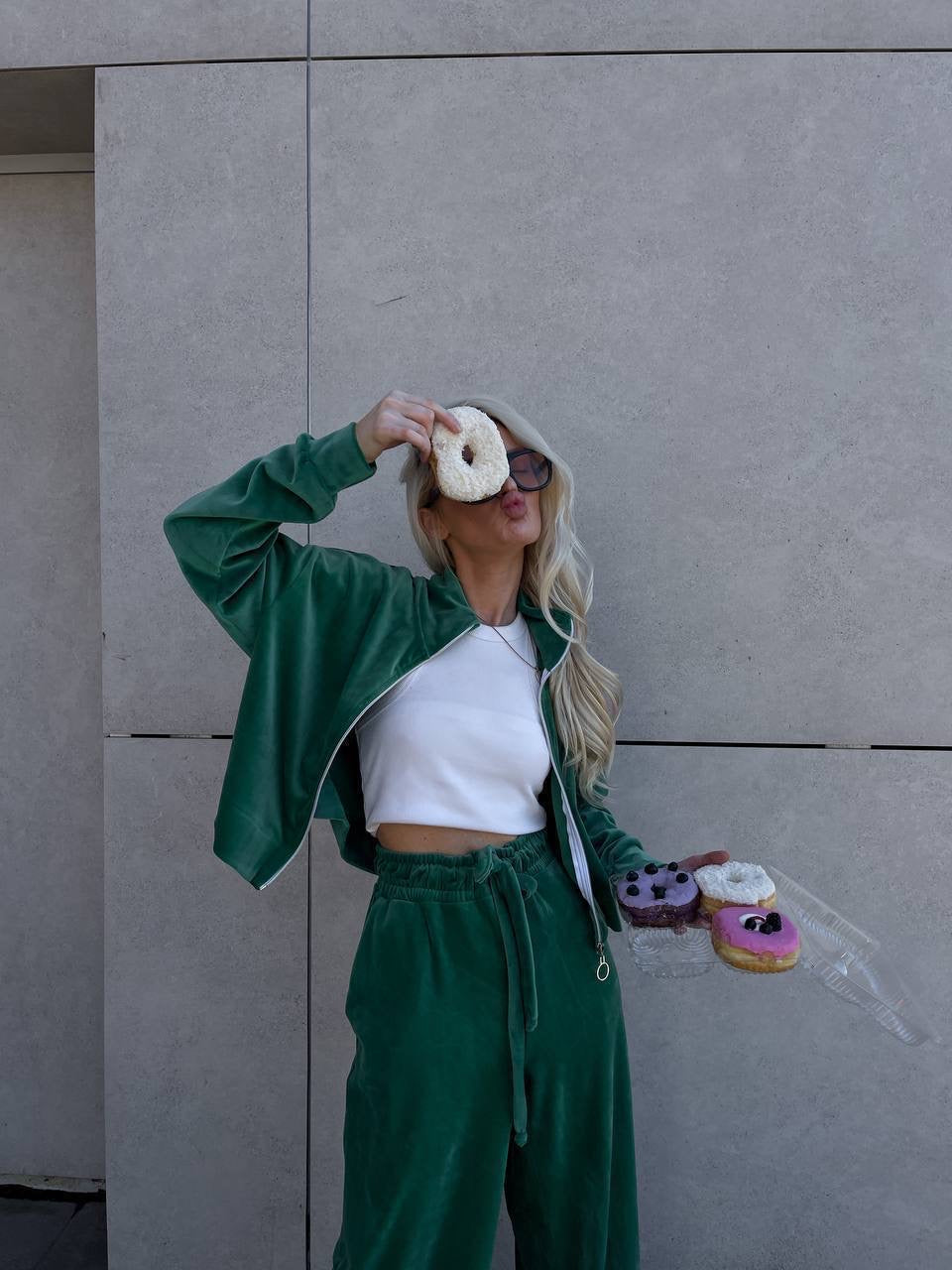 VELOUR GREEN KOMPLEKTAS