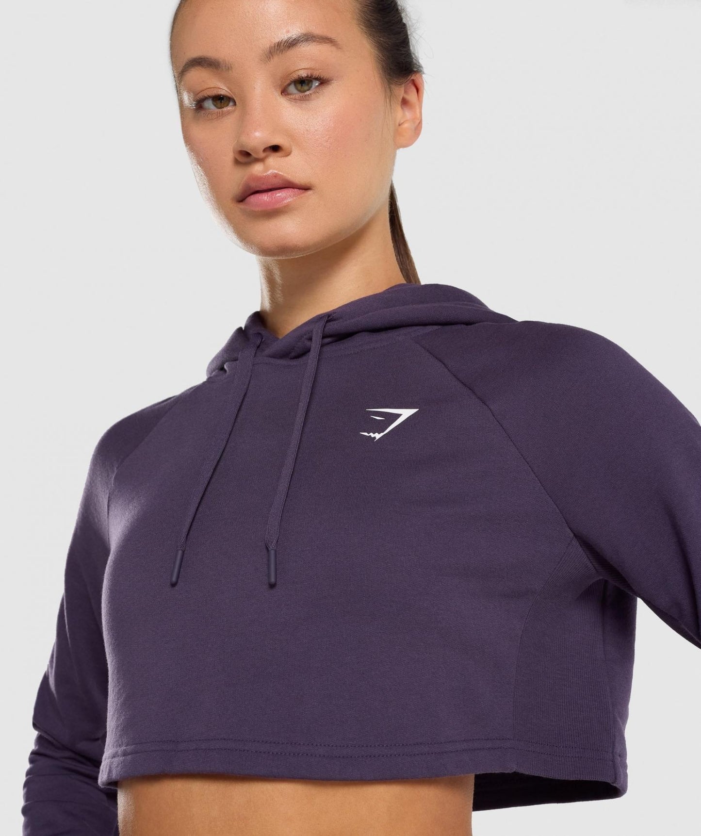GYMSHARK TRAINING CROPPED HOODIE DARK PURPLE DŽEMPERIS