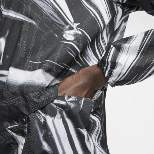 NIKE GREY/BLACK COSMIC BV4387-010 STRIUKĖ