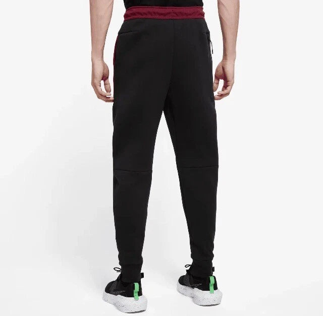 NIKE SPORTSWEAR TECH FLEECE BURGUNDY/BLACK CU4495-018 KELNĖS