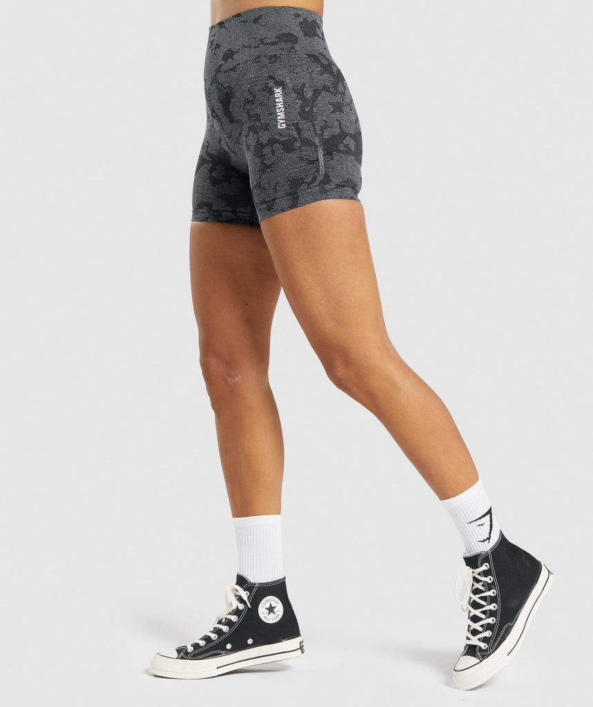 GYMSHARK ADAPT CAMO SEAMLESS BLACK ŠORTAI