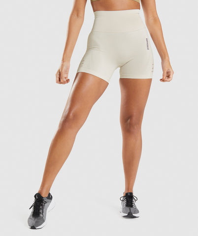 GYMSHARK ENERGY SEAMLESS COCONUT WHITE ŠORTAI