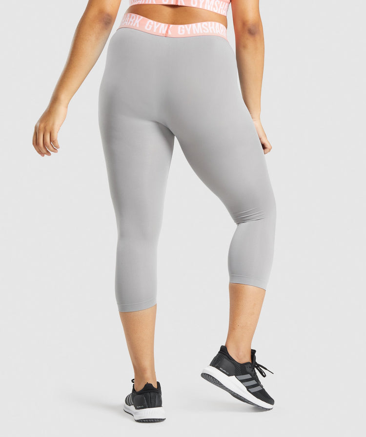 GYMSHARK FIT SEAMLESS CROPPED GREY/PEACH TAMPRĖS