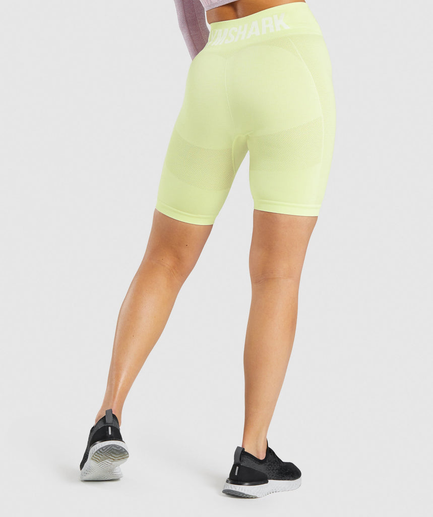 GYMSHARK FLEX CYCLING LIGHT GREEN LOGO ŠORTAI