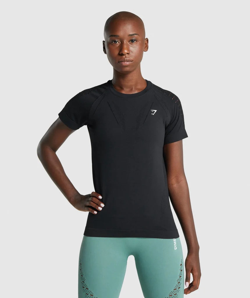 GYMSHARK ENERGY SEAMLESS T-SHIRT BLACK SPORTINĖ PALAIDINĖ