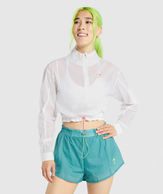 GYMSHARK PULSE WOVEN JACKET WHITE STRIUKĖ