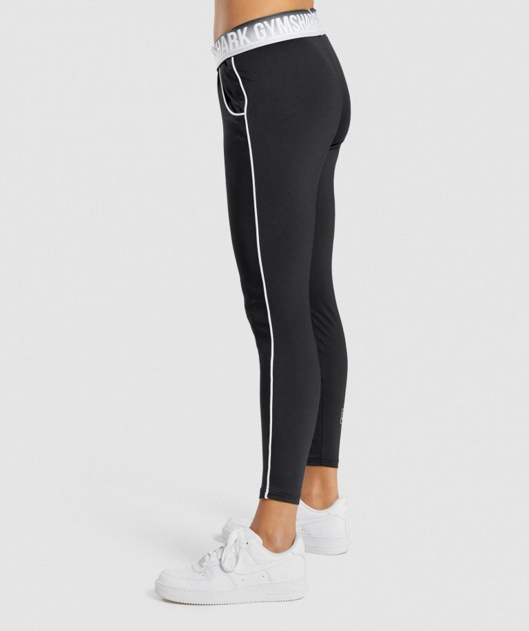 GYMSHARK RECESS BLACK KELNĖS
