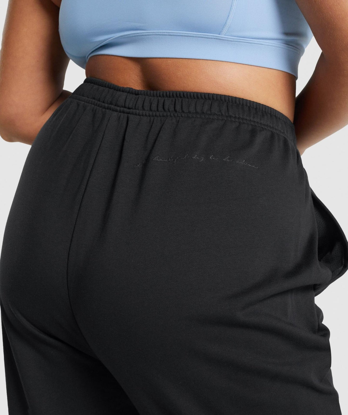 GYMSHARK WHITNEY SIMMONS LOOSE BLACK KELNĖS