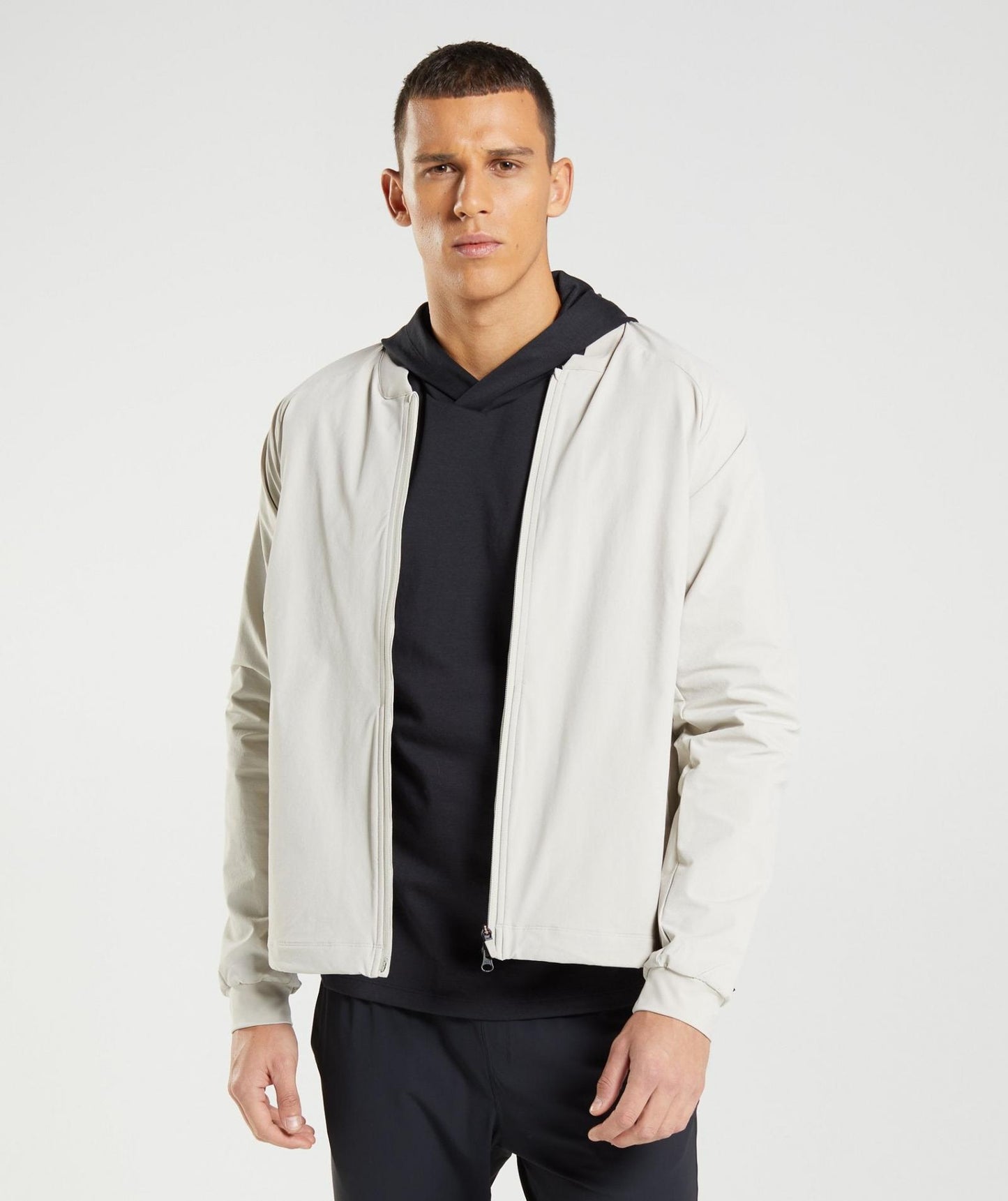 GYMSHARK STUDIO JACKET CREAM/GREY STRIUKĖ