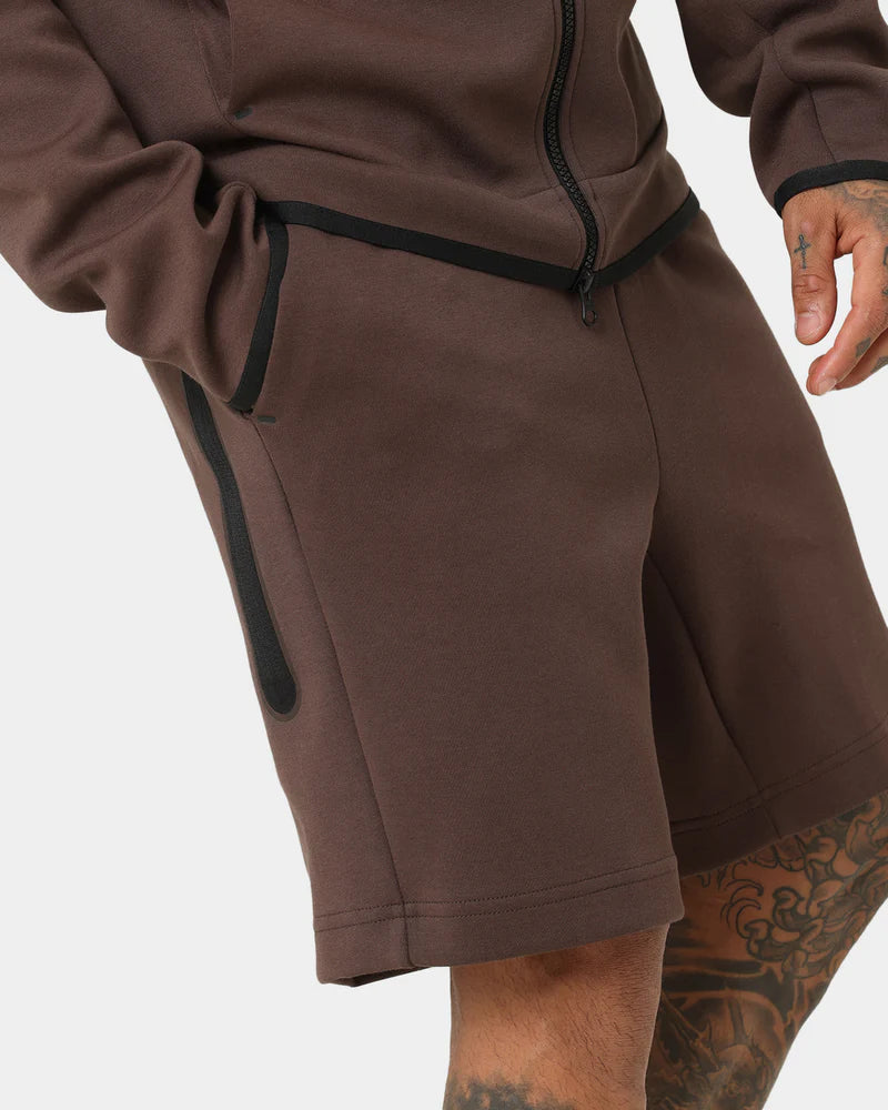 NIKE TECH FLEECE DARK BROWN DV0539-237 ŠORTAI