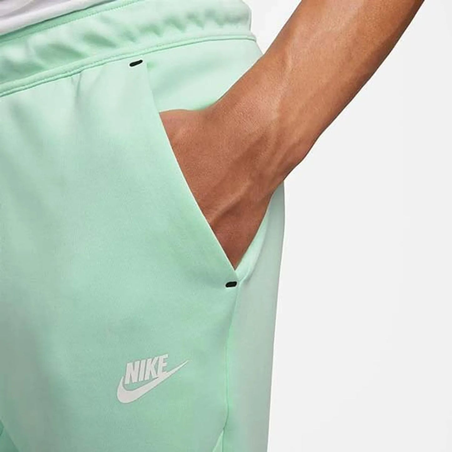 NIKE SPORTSWEAR TECH FLEECE MINT GREEN CU4495-379 KELNĖS