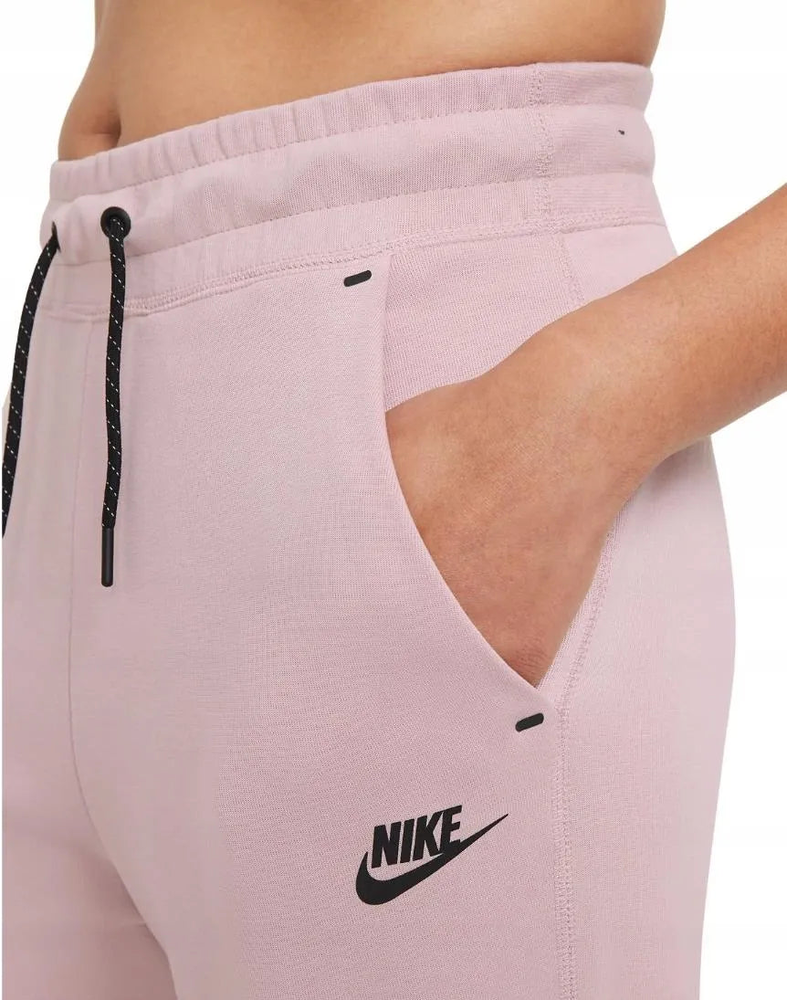 NIKE SPORTSWEAR TECH FLEECE BLUSH PINK CW4292-645 KELNĖS