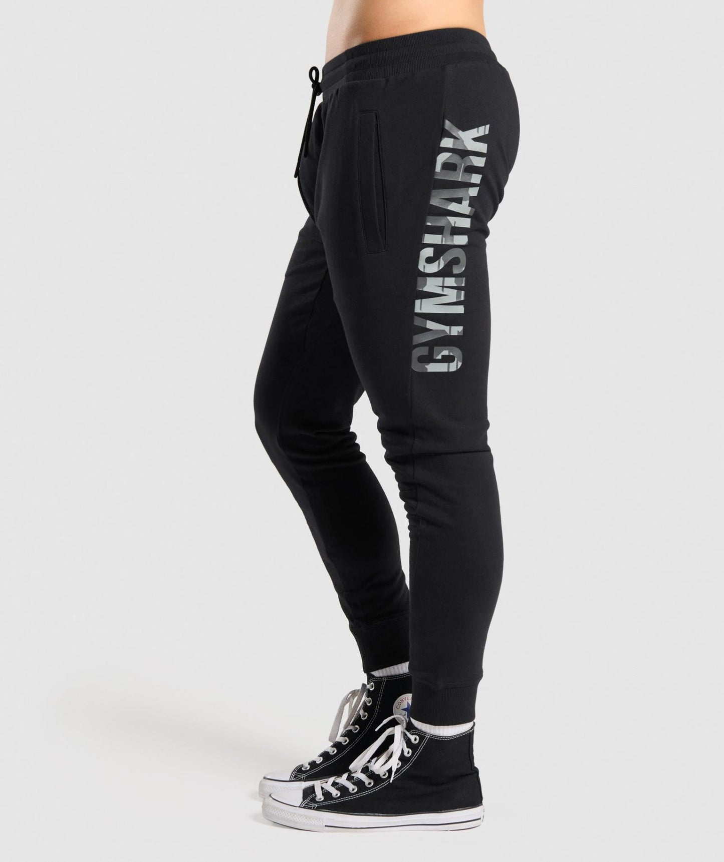 GYMSHARK BOLD JOGGERS BLACK KELNĖS