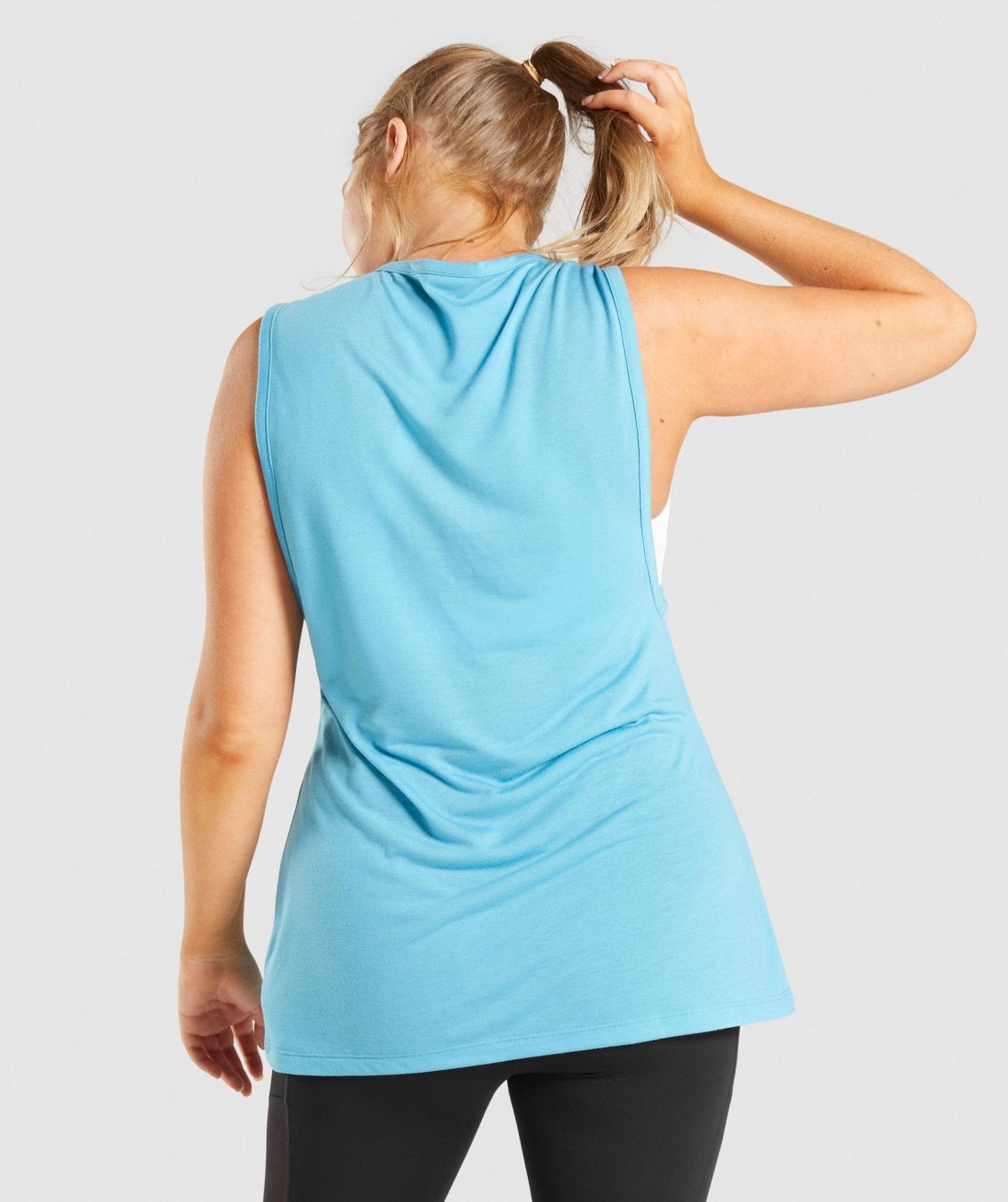 GYMSHARK TRAINING DROP ARM TANK BLUE SKY SPORTINĖ PALAIDINĖ