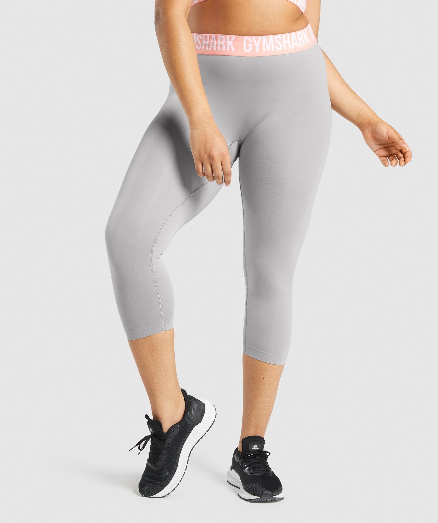 GYMSHARK FIT SEAMLESS CROPPED GREY/PEACH TAMPRĖS