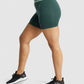 GYMSHARK FIT SEAMLESS DARK GREEN/LIGHT GREEN ŠORTAI