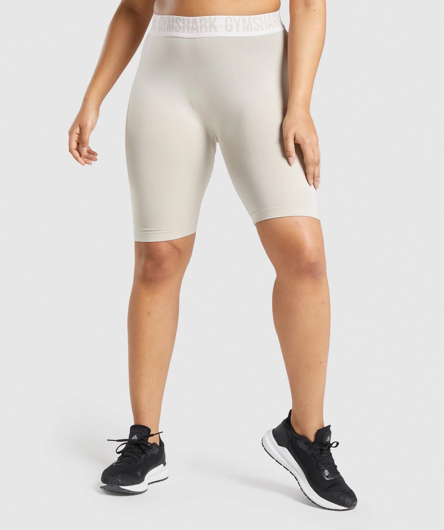 GYMSHARK FIT SEAMLESS BEIGE/SAND ŠORTAI