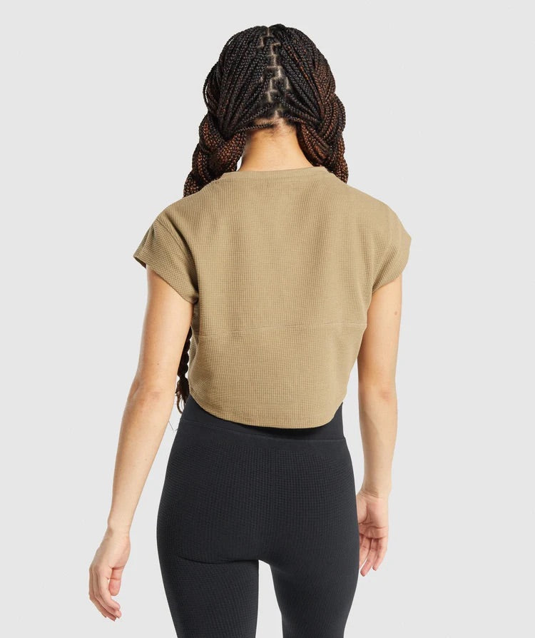 GYMSHARK PAUSE CROP TOP LIGHT BROWN SPORTINĖ PALAIDINĖ