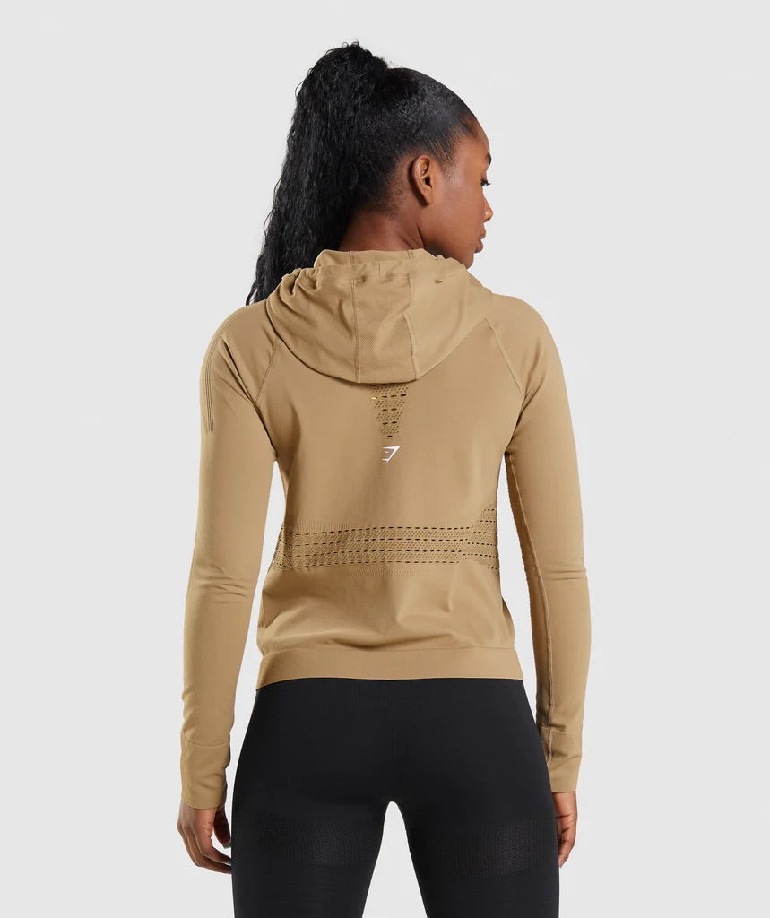 GYMSHARK ENERGY SEAMLESS HOODIE BISCOTTI BROWN SPORTINĖ PALAIDINĖ