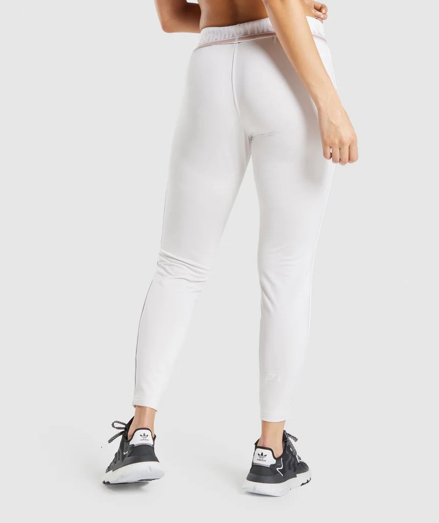 GYMSHARK RECESS JOGGERS MILK WHITE KELNĖS