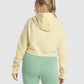 GYMSHARK TRAINING CROPPED HOODIE YELLOW DŽEMPERIS