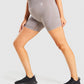 GYMSHARK VITAL SEAMLESS 2.0 LIGHT BROWN ŠORTAI
