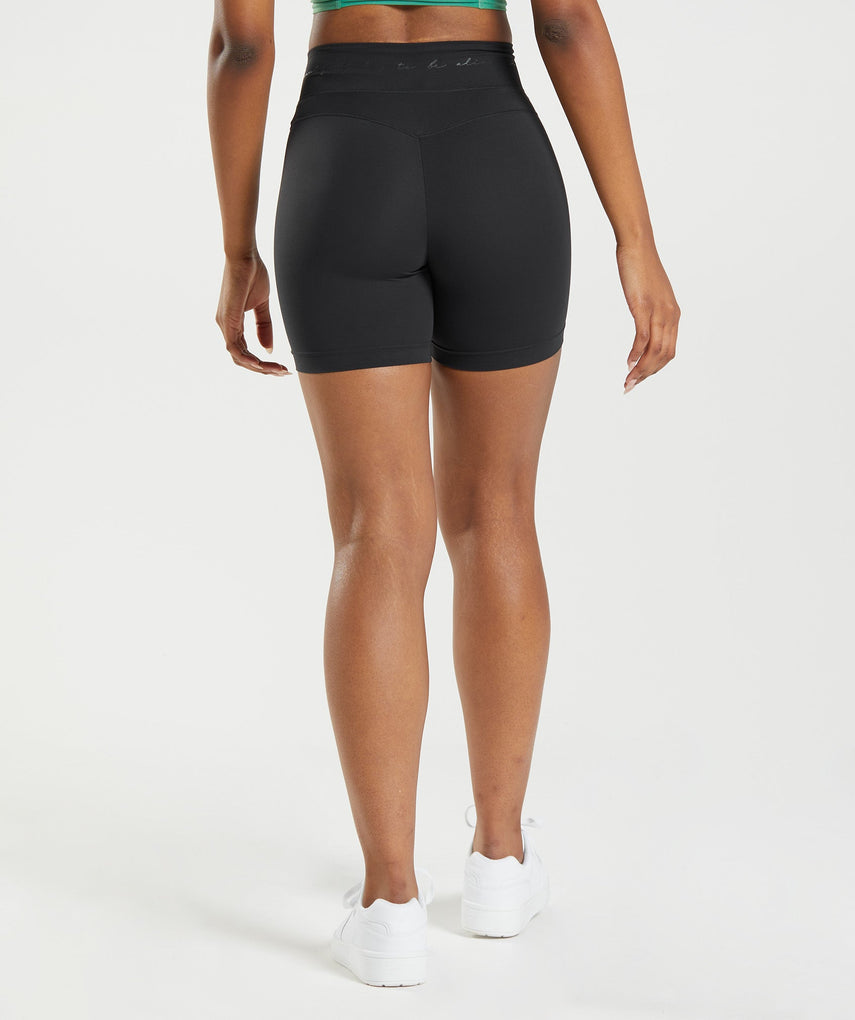 GYMSHARK WHITNEY MESH BLACK ŠORTAI