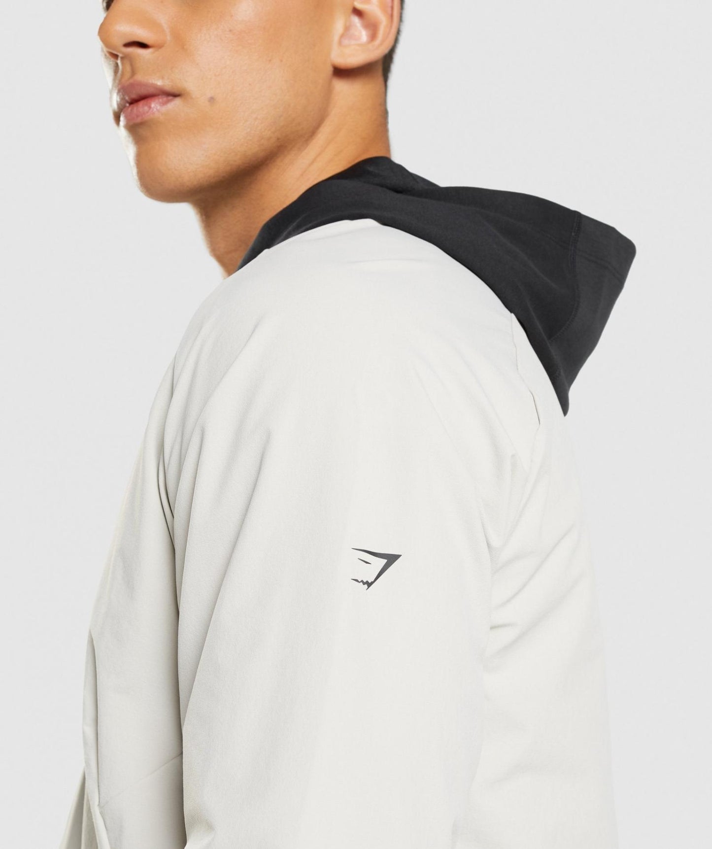 GYMSHARK STUDIO JACKET CREAM/GREY STRIUKĖ