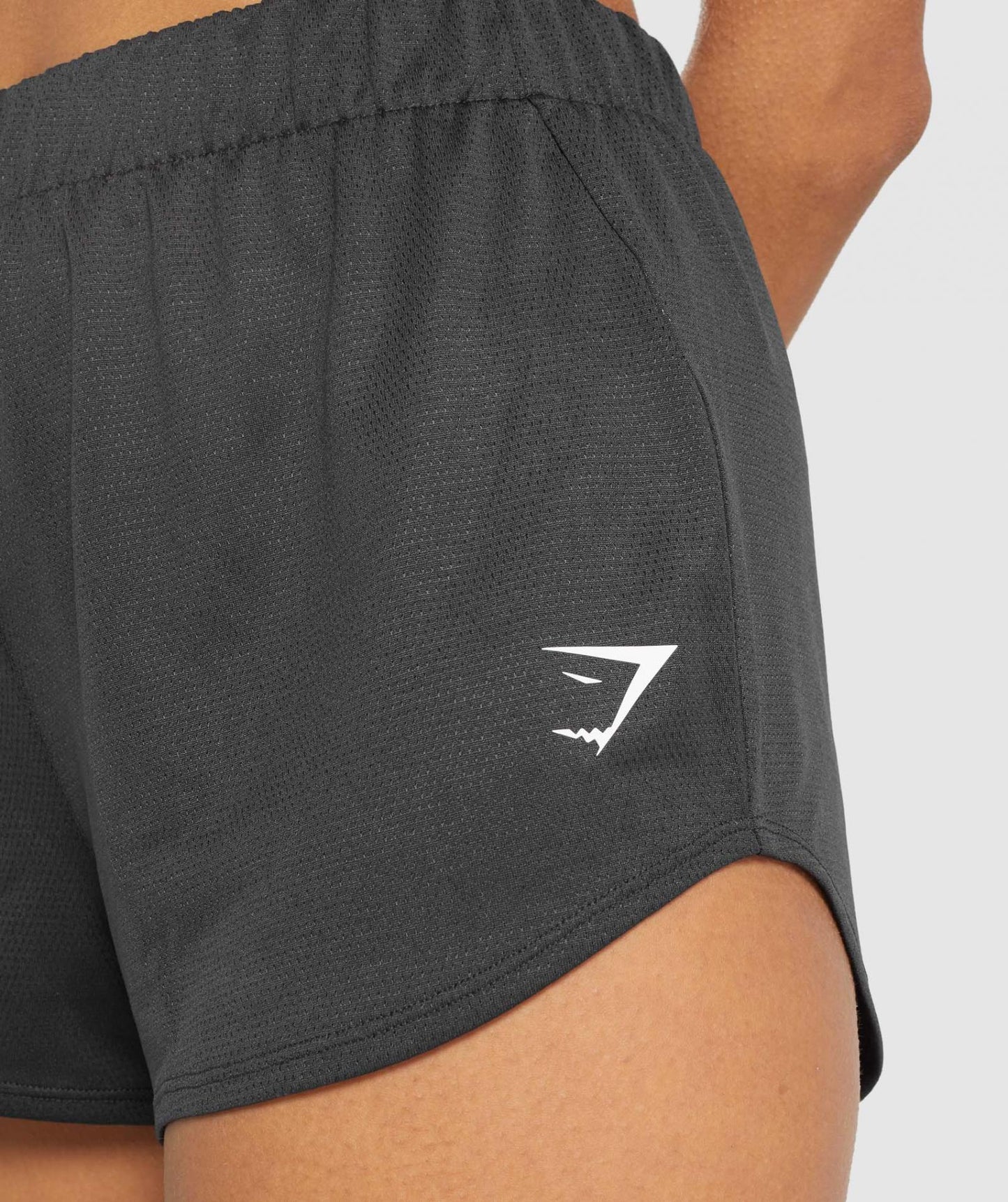 GYMSHARK TRAINING MESH BLACK ŠORTAI