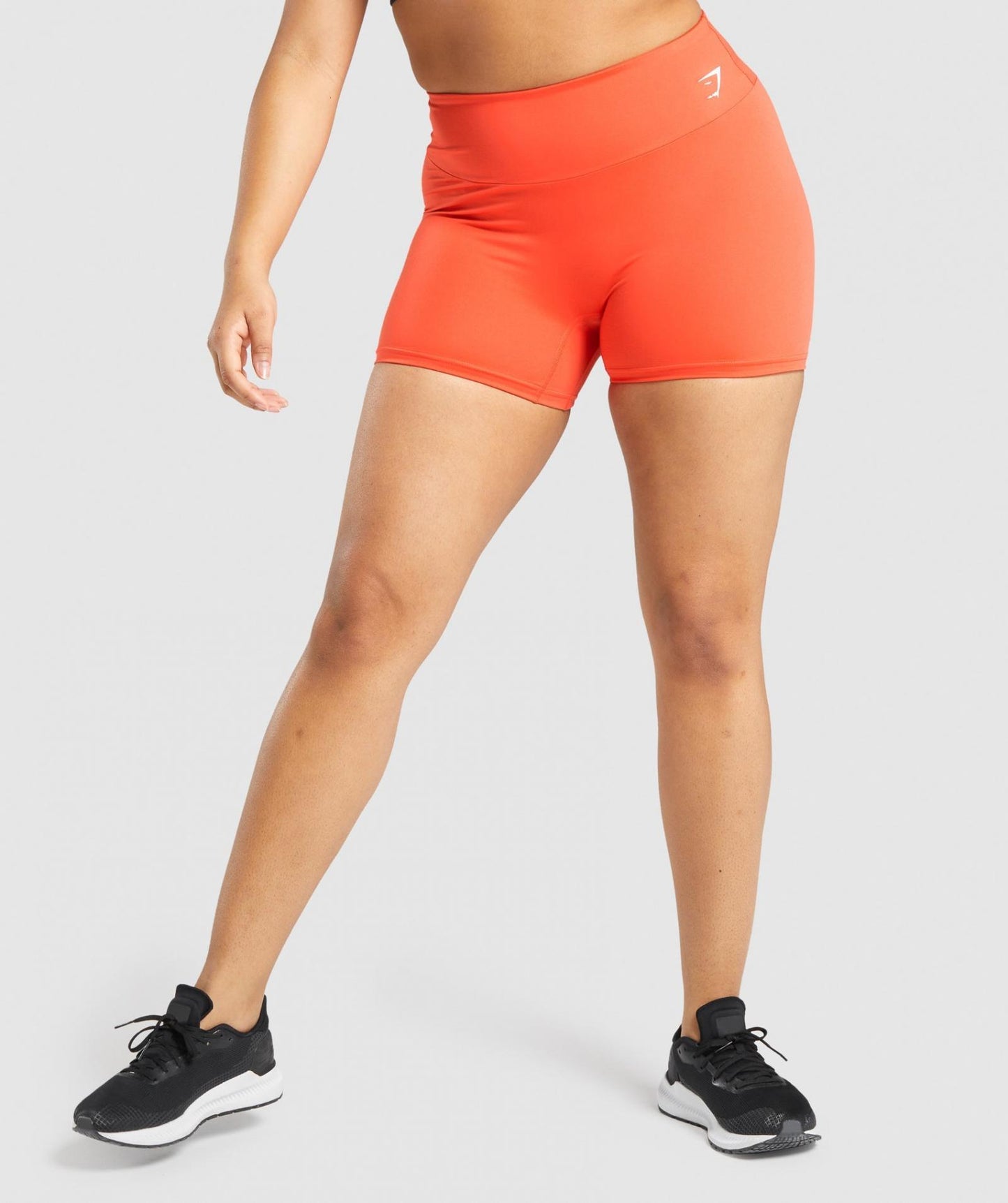 GYMSHARK TRAINING ORANGE ŠORTAI