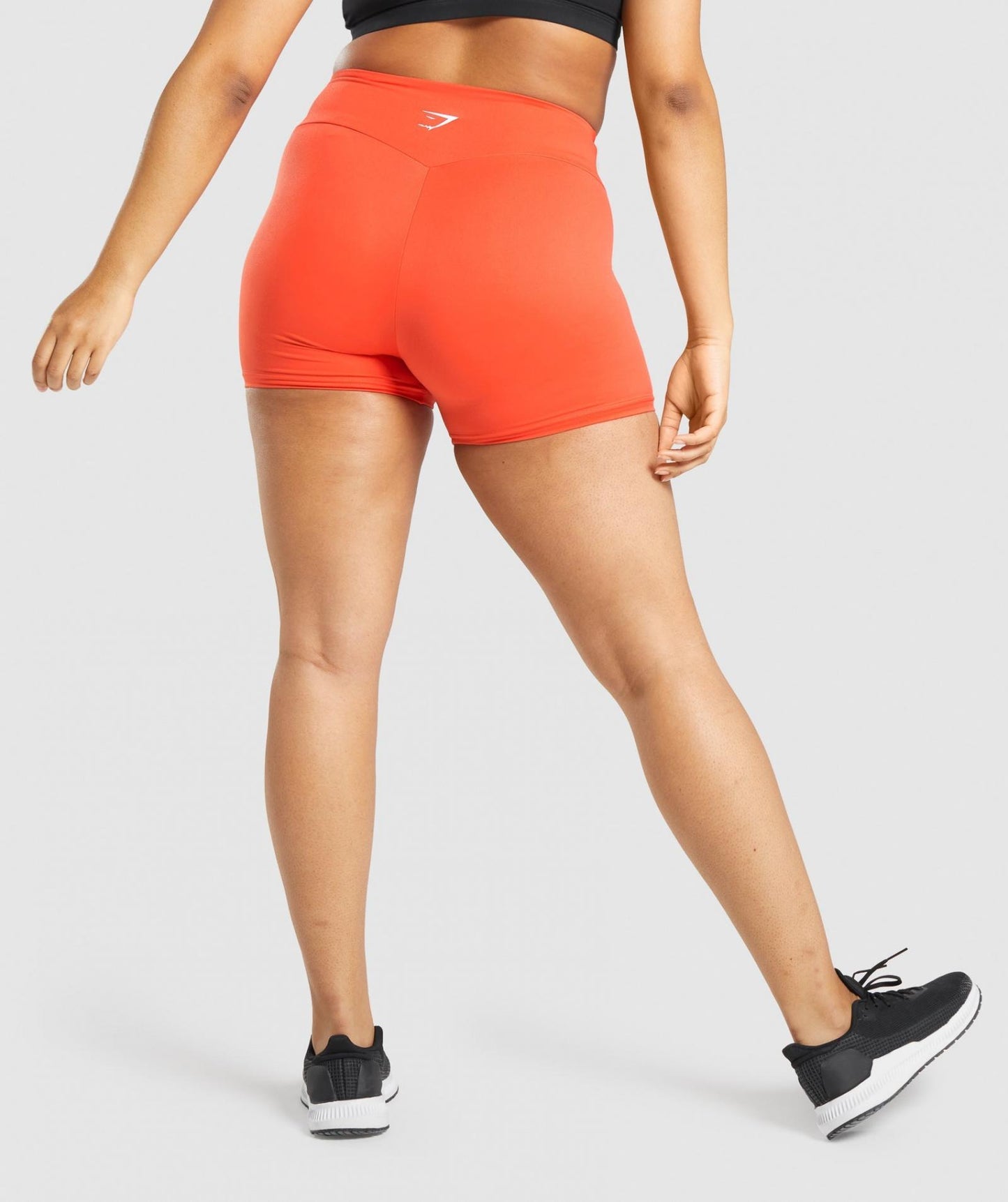 GYMSHARK TRAINING ORANGE ŠORTAI